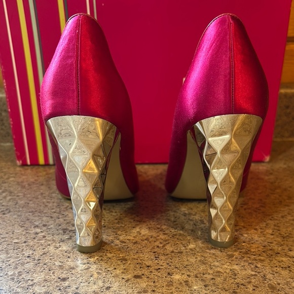BCBGirls Pink High Heeled Pumps with Metallic Gold Accents - Picture 3 of 9